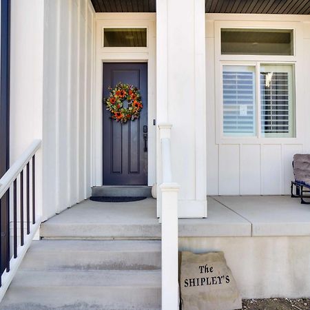 Contemporary Home With Grill Near Utah Lake! Saratoga Springs ภายนอก รูปภาพ