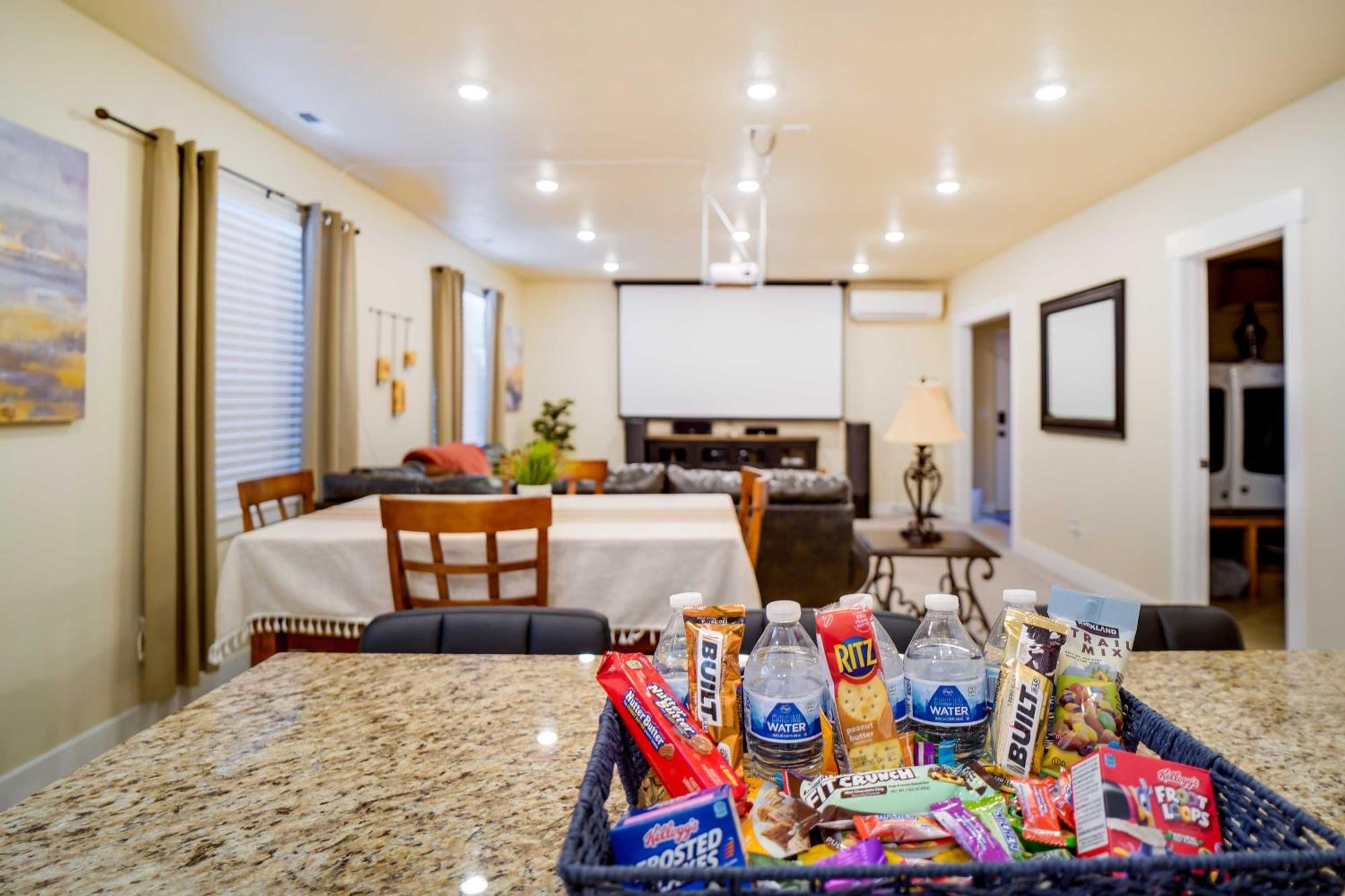 Contemporary Home With Grill Near Utah Lake! Saratoga Springs ภายนอก รูปภาพ